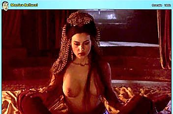 Monica Bellucci in Dracula